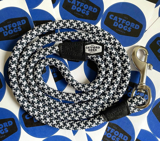 Navy & White Catford dog lead